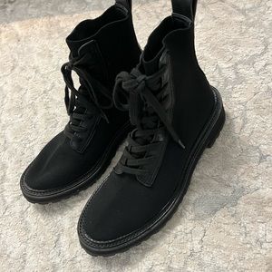 Loeffler Randall great boots in great condition